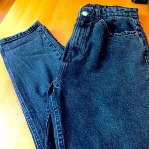 Zara ladies black jeans size 6 Like new